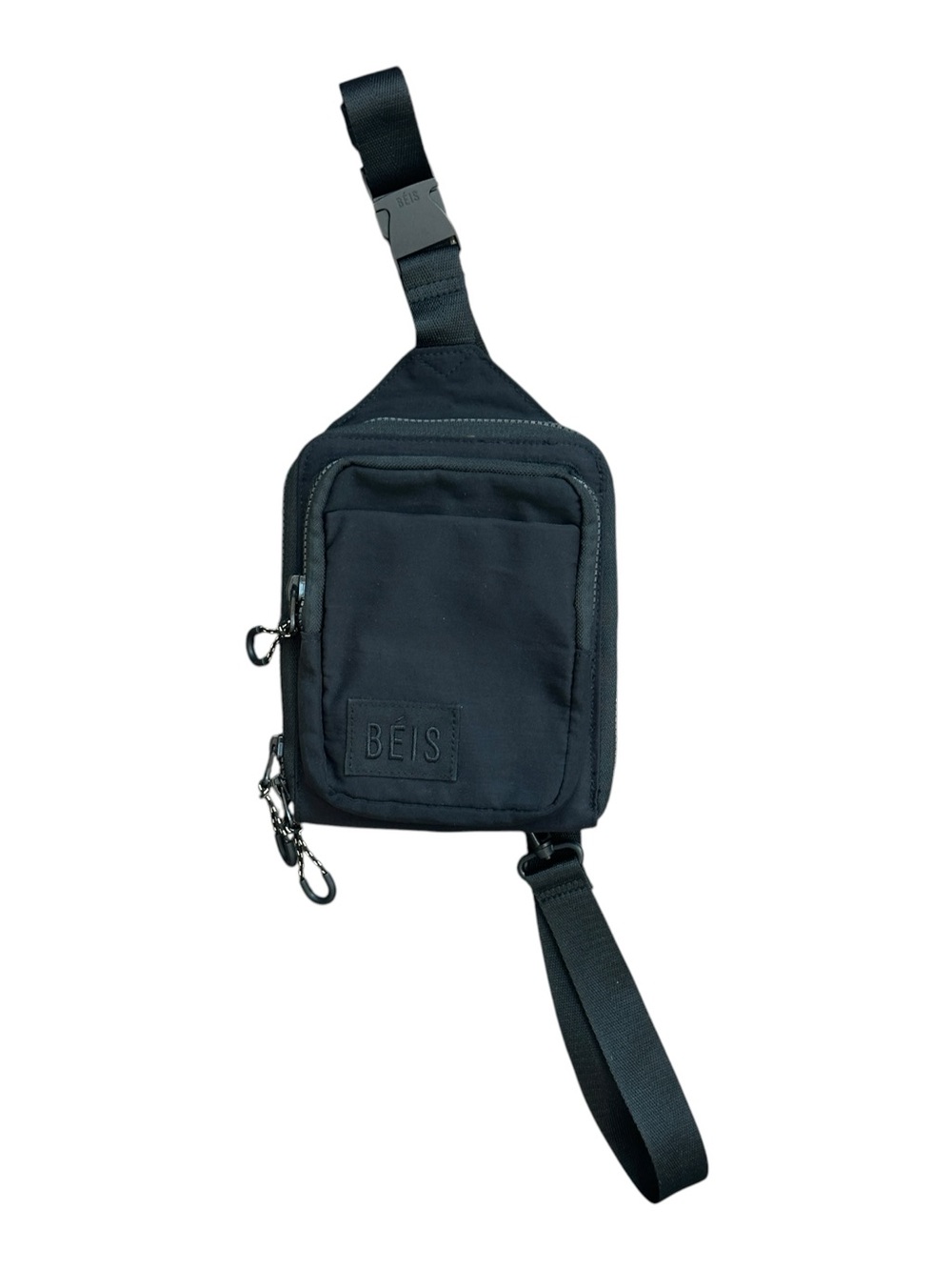 BEIS The Sport Sling Crossbody Bag in Black